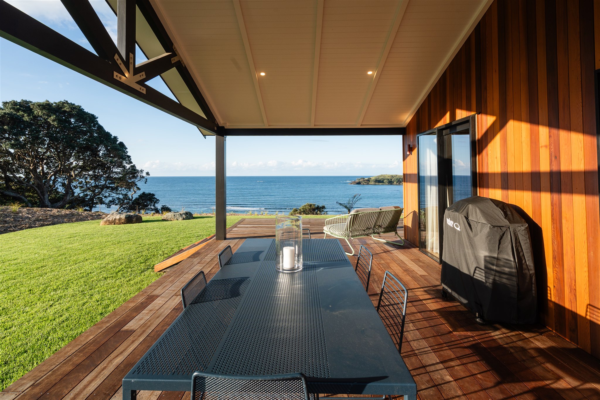 Taronui Lagoon Retreat - Holiday Home